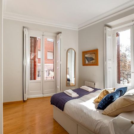 2 bedrooms 2 bathrooms furnished - Plaza de España - modern - MintyStay Madrid Exterior foto
